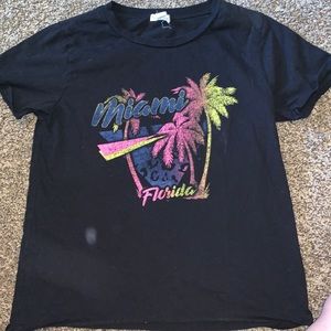Tillys graphic T